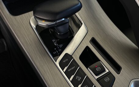 Geely Coolray I, 2023 год, 1 900 000 рублей, 12 фотография