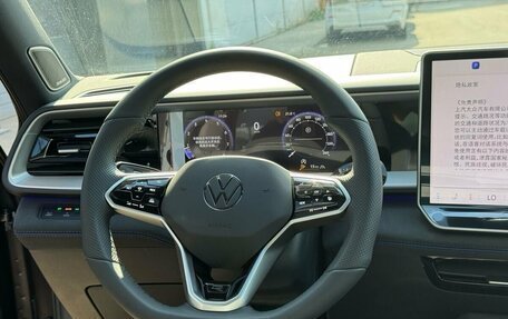Volkswagen Teramont, 2025 год, 6 247 000 рублей, 8 фотография