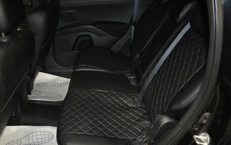 Mitsubishi Outlander III рестайлинг 3, 2011 год, 759 000 рублей, 15 фотография