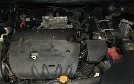 Mitsubishi Outlander III рестайлинг 3, 2011 год, 759 000 рублей, 19 фотография