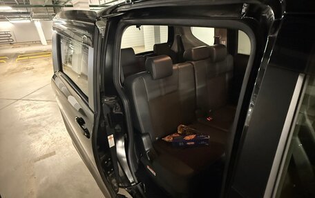 Toyota Sienta II, 2020 год, 1 600 000 рублей, 9 фотография