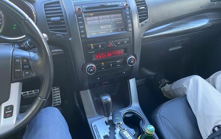 KIA Sorento II рестайлинг, 2012 год, 1 580 000 рублей, 23 фотография