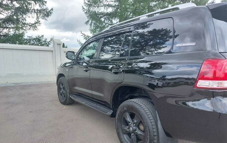 Toyota Land Cruiser 200, 2011 год, 3 280 000 рублей, 9 фотография