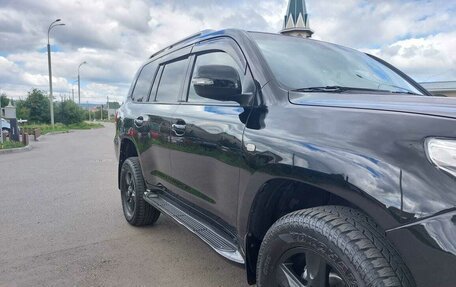 Toyota Land Cruiser 200, 2011 год, 3 280 000 рублей, 7 фотография