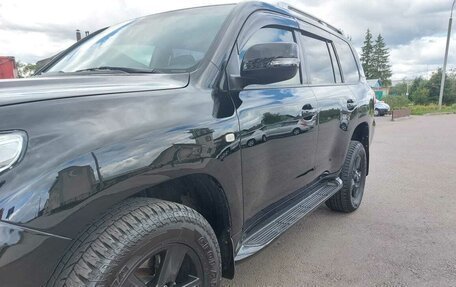 Toyota Land Cruiser 200, 2011 год, 3 280 000 рублей, 6 фотография