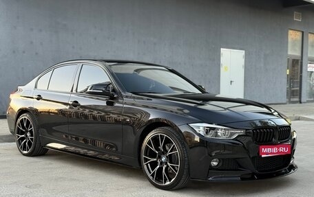 BMW 3 серия, 2017 год, 2 480 000 рублей, 1 фотография