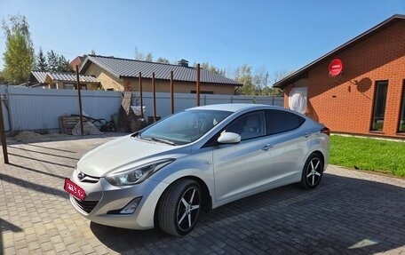 Hyundai Elantra V, 2015 год, 1 260 000 рублей, 1 фотография