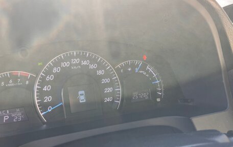 Toyota Camry, 2012 год, 1 700 000 рублей, 11 фотография