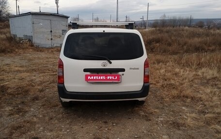 Toyota Probox I, 2010 год, 720 000 рублей, 2 фотография