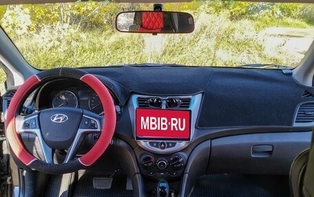 Hyundai Solaris II рестайлинг, 2016 год, 920 000 рублей, 9 фотография