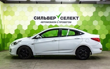 Hyundai Solaris II рестайлинг, 2011 год, 650 000 рублей, 7 фотография