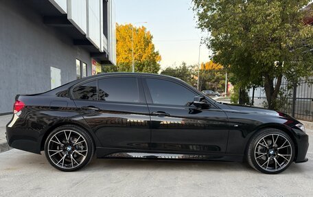 BMW 3 серия, 2017 год, 2 480 000 рублей, 2 фотография