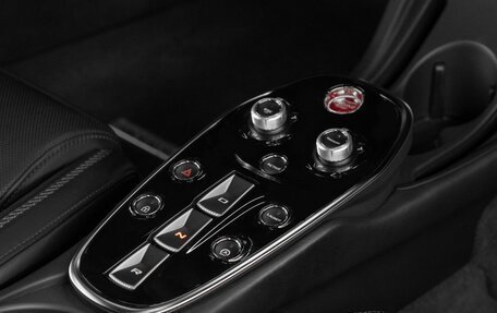 McLaren GT, 2020 год, 23 700 000 рублей, 24 фотография