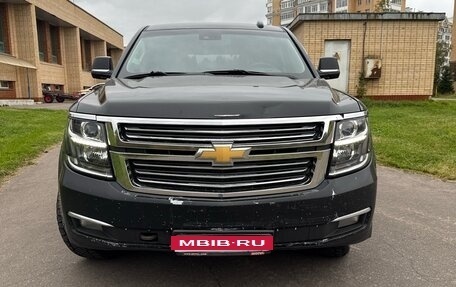 Chevrolet Tahoe IV, 2015 год, 1 999 995 рублей, 1 фотография