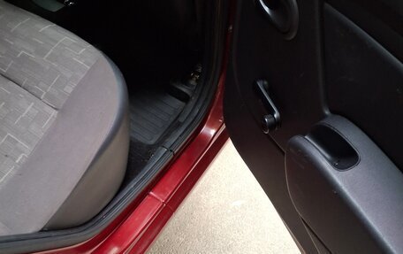 Renault Logan I, 2012 год, 260 000 рублей, 9 фотография