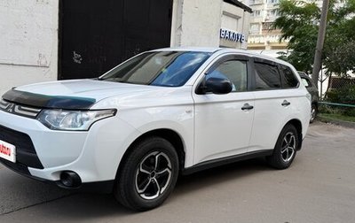 Mitsubishi Outlander III рестайлинг 3, 2013 год, 1 200 000 рублей, 1 фотография