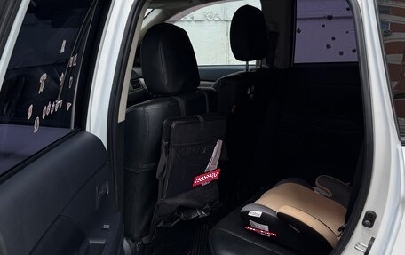 Mitsubishi Outlander III рестайлинг 3, 2013 год, 1 200 000 рублей, 16 фотография