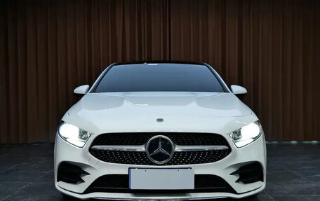 Mercedes-Benz A-Класс, 2021 год, 3 050 000 рублей, 2 фотография
