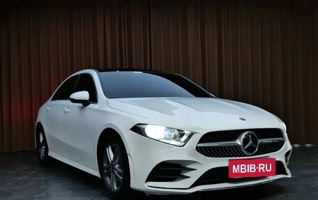 Mercedes-Benz A-Класс, 2021 год, 3 050 000 рублей, 3 фотография