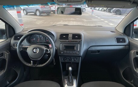 Volkswagen Polo VI (EU Market), 2016 год, 747 000 рублей, 14 фотография