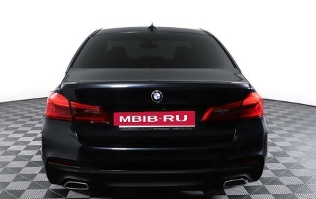 BMW 5 серия, 2019 год, 2 550 000 рублей, 6 фотография