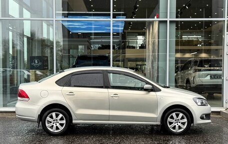 Volkswagen Polo VI (EU Market), 2011 год, 685 000 рублей, 4 фотография