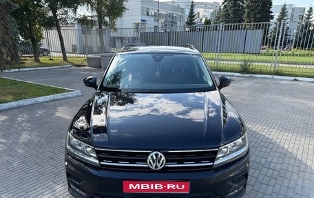 Volkswagen Tiguan II, 2018 год, 1 950 000 рублей, 1 фотография