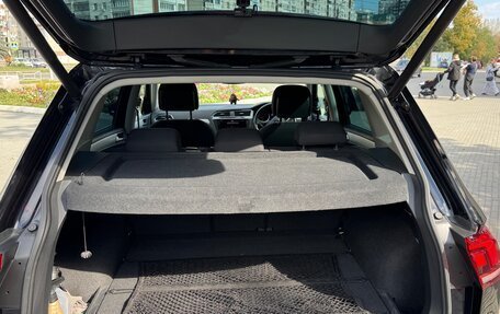 Volkswagen Tiguan II, 2018 год, 1 950 000 рублей, 11 фотография