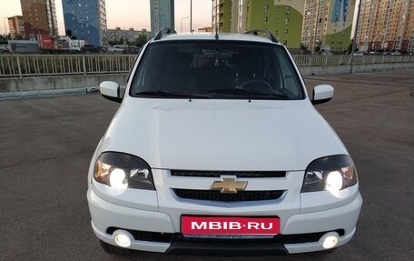 Chevrolet Niva I рестайлинг, 2018 год, 870 000 рублей, 1 фотография