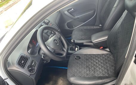 Volkswagen Polo VI (EU Market), 2017 год, 850 000 рублей, 7 фотография