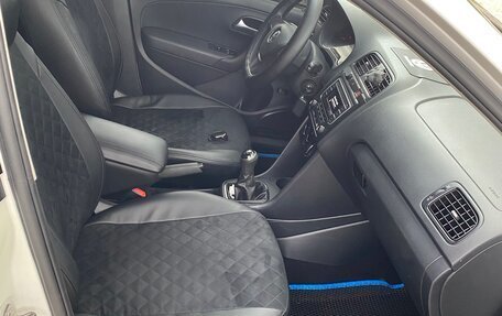 Volkswagen Polo VI (EU Market), 2017 год, 850 000 рублей, 11 фотография