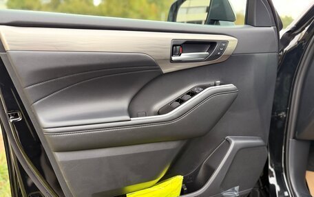 Toyota Highlander, 2025 год, 5 430 000 рублей, 14 фотография