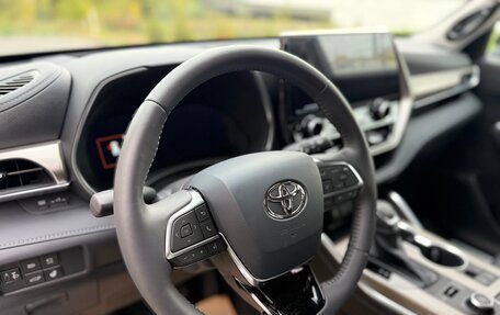 Toyota Highlander, 2025 год, 5 430 000 рублей, 17 фотография