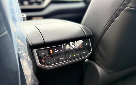 Toyota Highlander, 2025 год, 5 430 000 рублей, 28 фотография