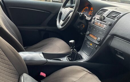 Toyota Avensis III рестайлинг, 2009 год, 950 000 рублей, 13 фотография