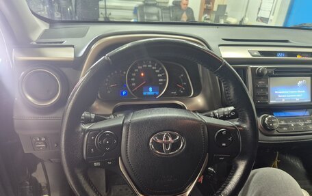 Toyota RAV4, 2014 год, 1 540 000 рублей, 2 фотография