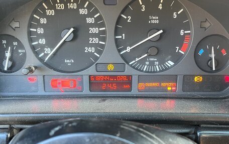 BMW 5 серия, 1998 год, 660 000 рублей, 7 фотография