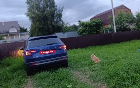 Skoda Karoq I, 2021 год, 2 200 000 рублей, 3 фотография