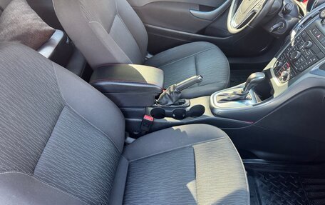 Opel Astra J, 2012 год, 830 000 рублей, 10 фотография