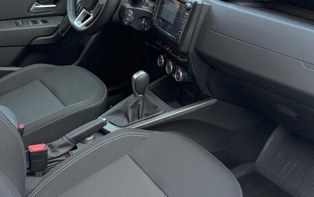 Renault Duster, 2022 год, 1 750 000 рублей, 16 фотография