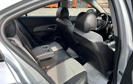 Chevrolet Cruze II, 2013 год, 640 000 рублей, 7 фотография