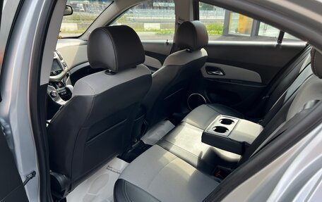 Chevrolet Cruze II, 2013 год, 640 000 рублей, 8 фотография