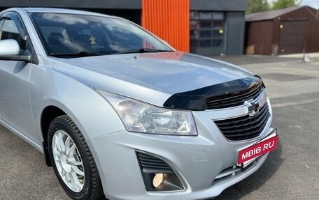 Chevrolet Cruze II, 2013 год, 640 000 рублей, 2 фотография