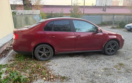 Volkswagen Jetta VI, 2008 год, 500 000 рублей, 3 фотография