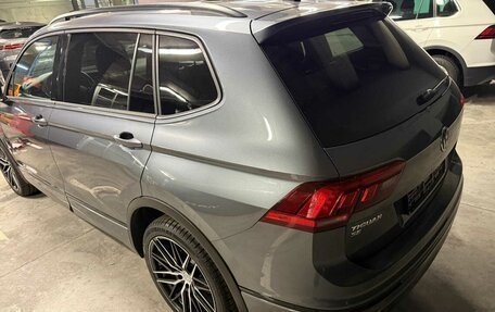 Volkswagen Tiguan II, 2020 год, 3 000 000 рублей, 2 фотография