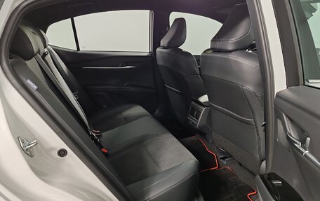 Toyota Camry, 2024 год, 4 840 000 рублей, 19 фотография