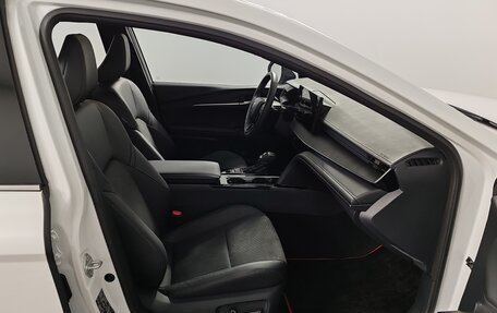Toyota Camry, 2024 год, 4 840 000 рублей, 20 фотография