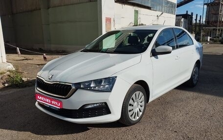 Skoda Rapid II, 2022 год, 1 725 000 рублей, 1 фотография