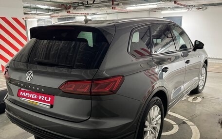 Volkswagen Touareg III, 2019 год, 5 200 000 рублей, 4 фотография