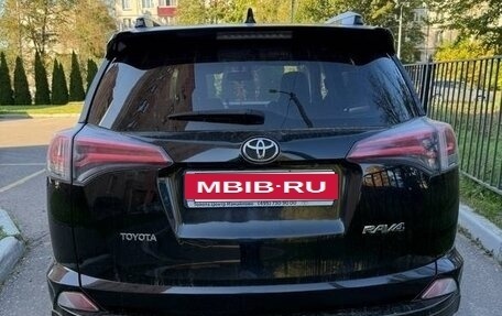 Toyota RAV4, 2016 год, 1 999 999 рублей, 2 фотография